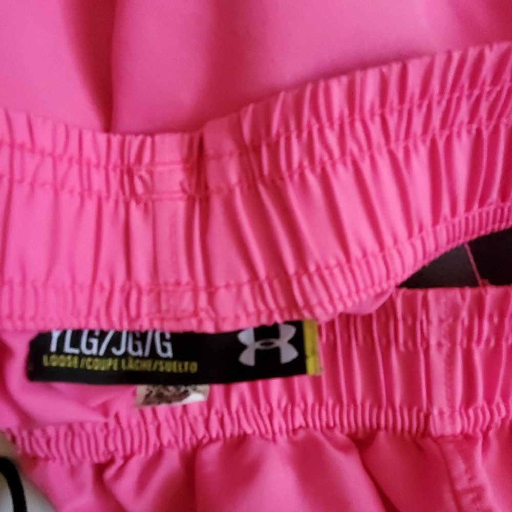 Under Armour Girls L Shorts - Picture 4 of 4
